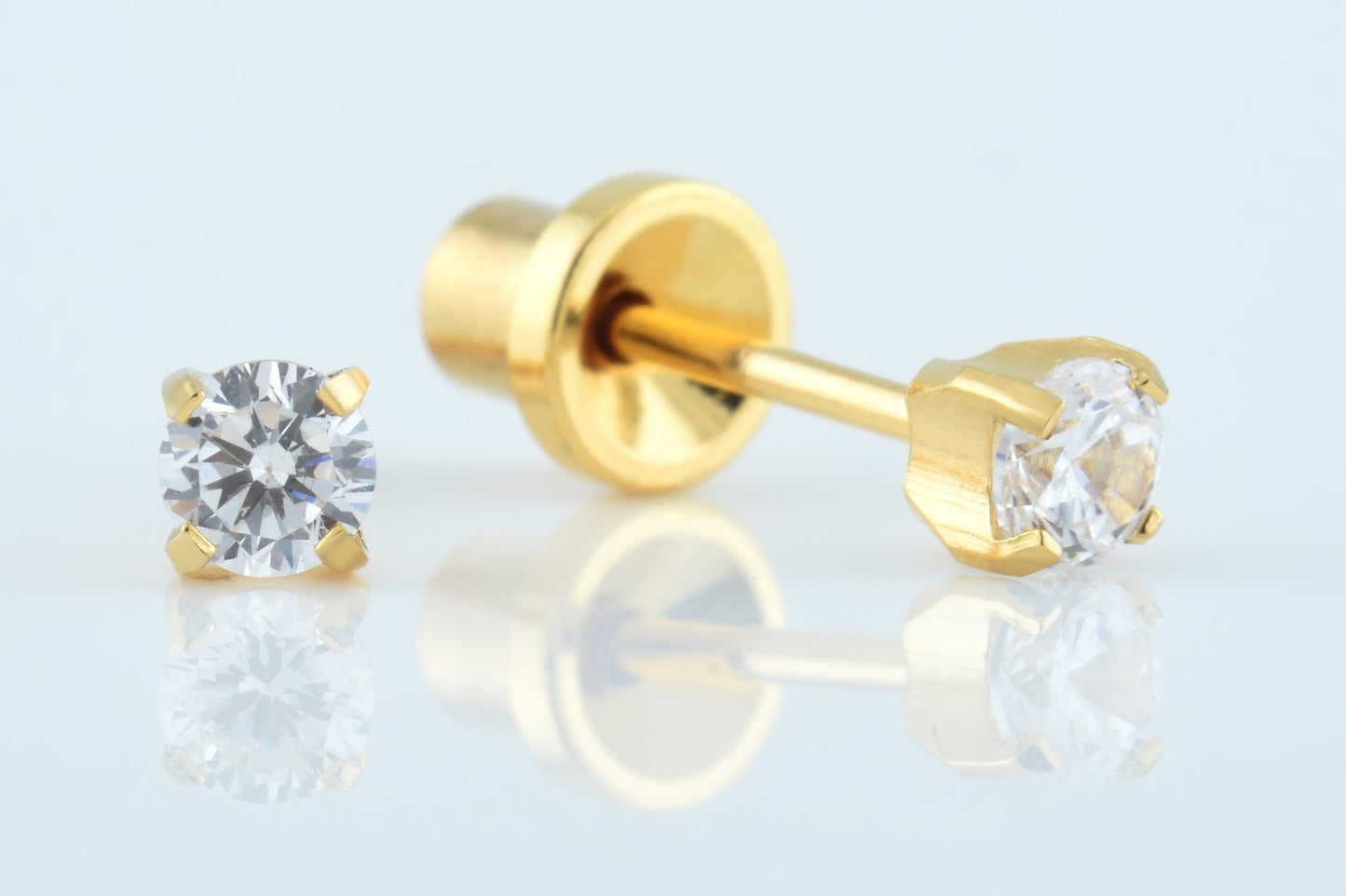 Victory Diamond Stud